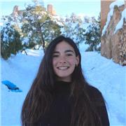 ¡Hola! Ofrezco clases particulares de refuerzo de todas las áreas hasta 2º de ESO. También ofrezco clases a partir de 3º de ESO de asignaturas de la rama humanística (historia, geografía, historia del arte, ciencias sociales, literatura, inglés, lengua es
